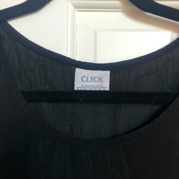 Semi-sheer Black Crinkle Tank 🖤 - Picture 3 of 4